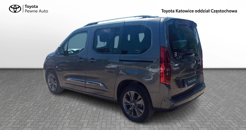 Toyota Proace City Verso cena 122800 przebieg: 4352, rok produkcji 2021 z Kunów małe 254